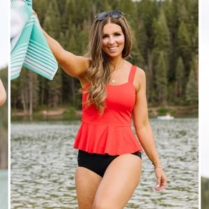 Kiava peplum tankini